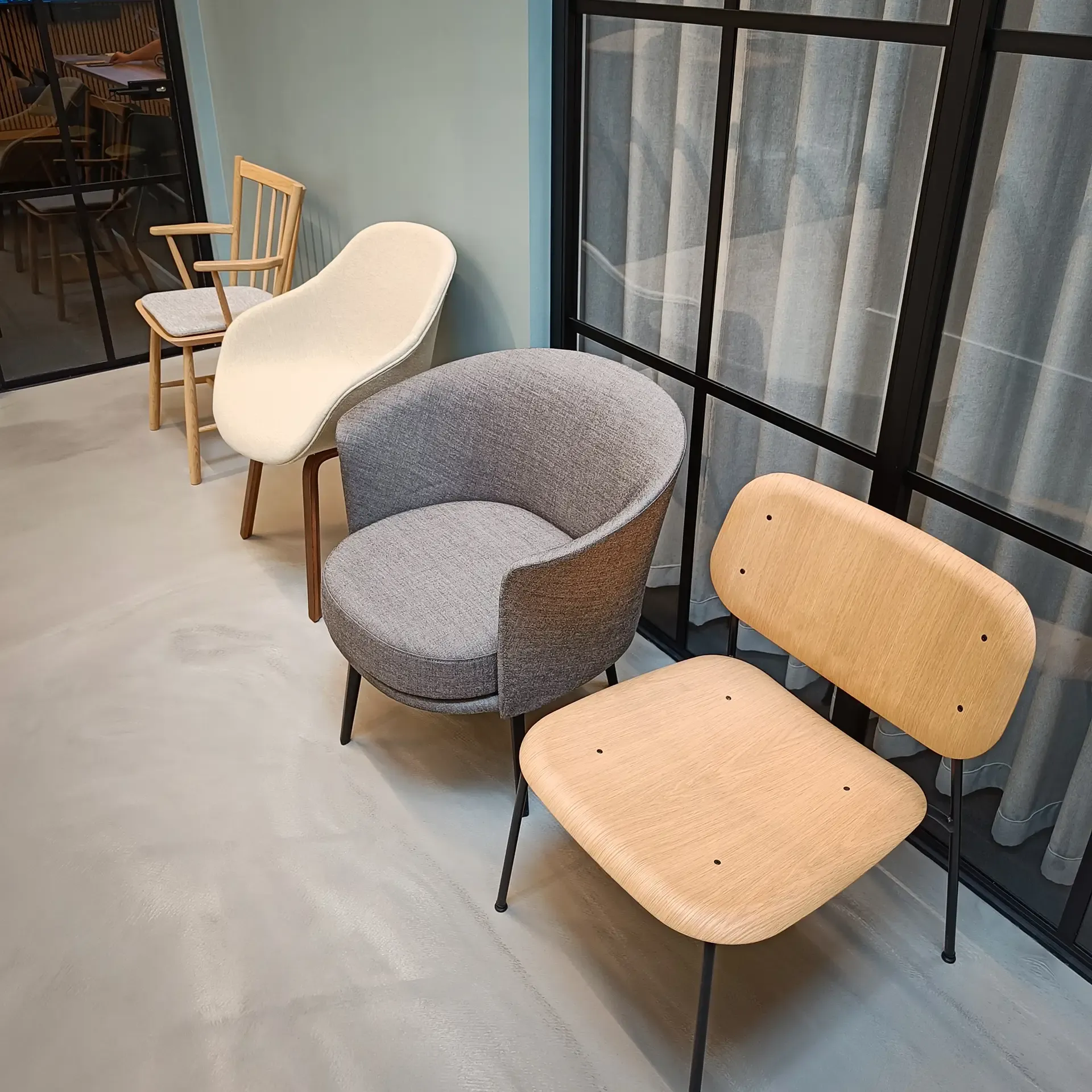 4 HAY lounge chairs in wood, metal and fabric.